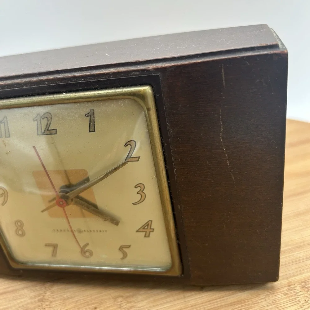 Antique Wooden General Electric Clock‎ Model 3H176- Working